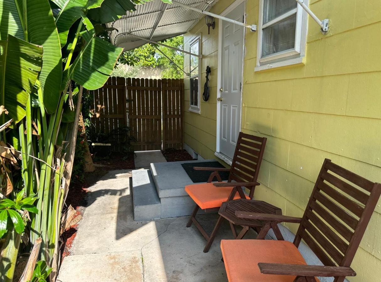 5 Min To Beach Large Living Room Fenced Backyard Bbq Firepit Driveway Boat Parking Lake Worth Beach Kültér fotó