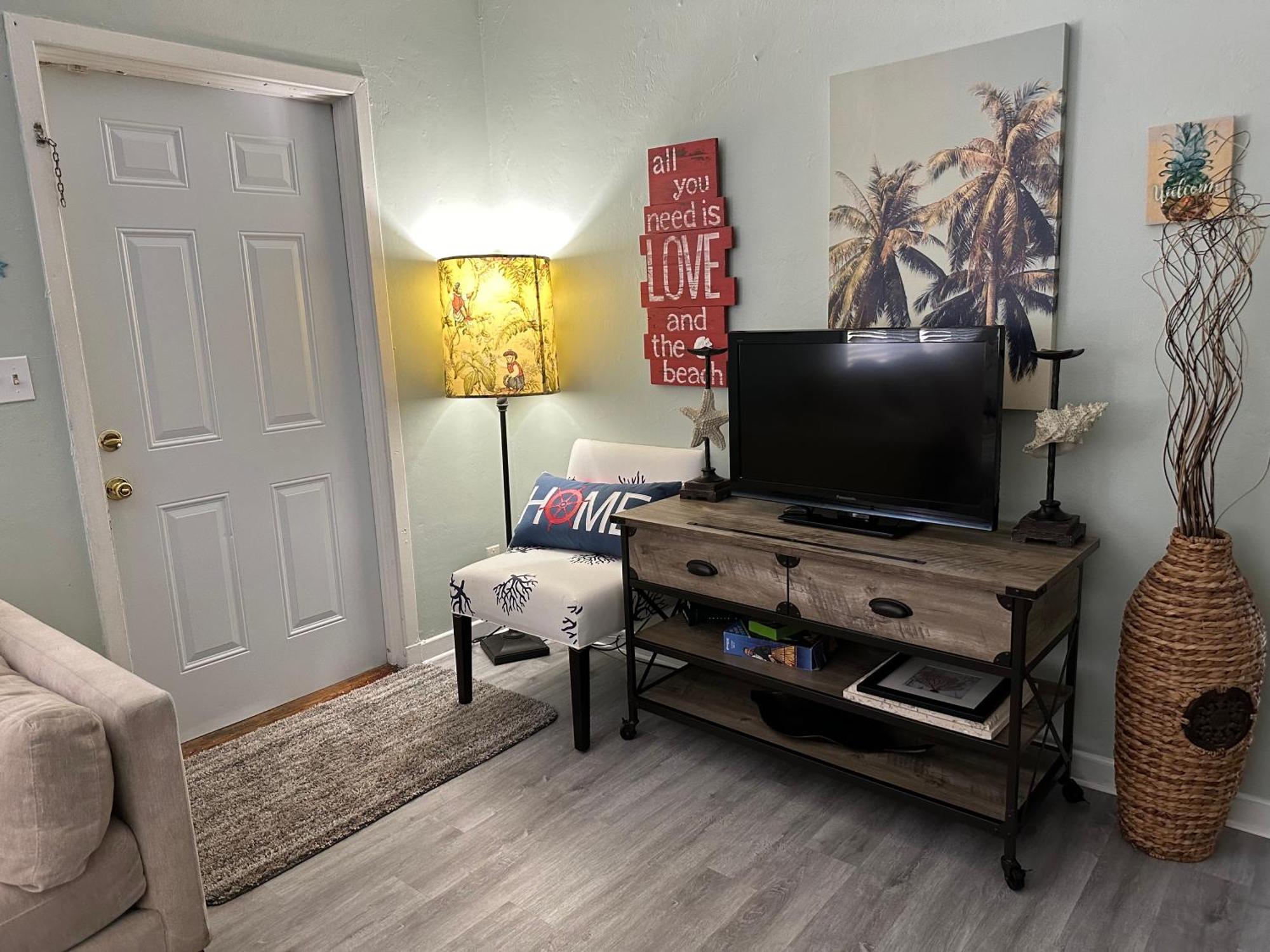 5 Min To Beach Large Living Room Fenced Backyard Bbq Firepit Driveway Boat Parking Lake Worth Beach Kültér fotó